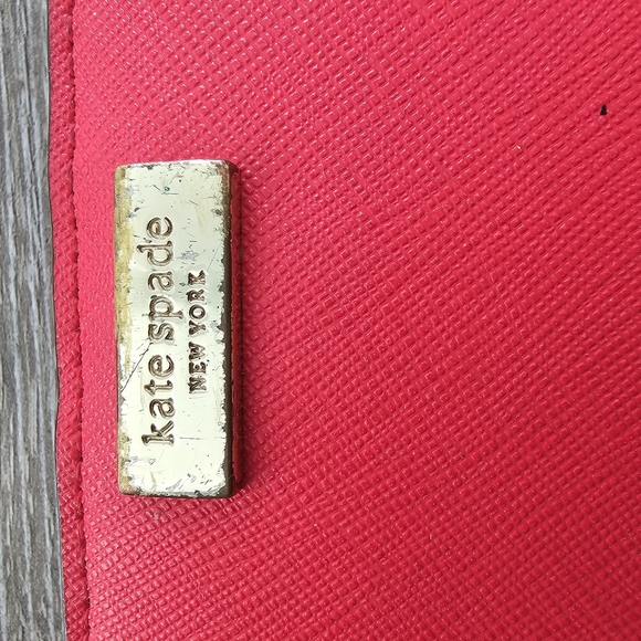Kate Spade Vibrant Red Wallet - Picture 10 of 10